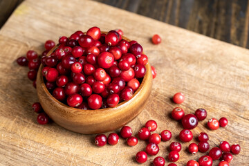 Wild marsh red cranberries during cooking
