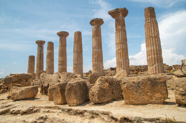 Temple of Heracles in Valley of the temples, Agrigento - obrazy, fototapety, plakaty
