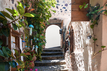 Greece, Greek Islands, Santorini picturesque streets of Fira. - obrazy, fototapety, plakaty
