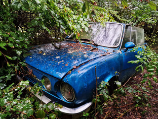 View of old dilapidated car