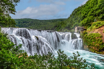 Fototapeta premium Strbacki Buk Wasserfall - Una Natonalpark, Bosnien-Herzegowina