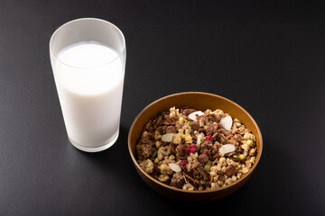 グラノーラ　チョコ＆ラズベリー