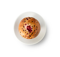 Muffins de fresa sobre fondo blanco,  insta cenital. Strawberry muffins on a white background, overhead insta.