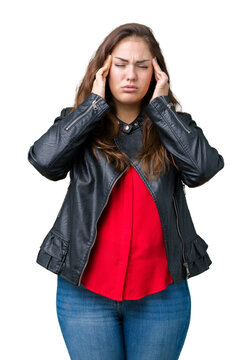 Beautiful plus size young woman wearing a fashion leather jacket over isolated background with hand on head for pain in head because stress. Suffering migraine.