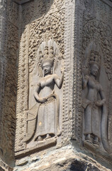 Fototapeta na wymiar Un bas relier à Angkor Vat