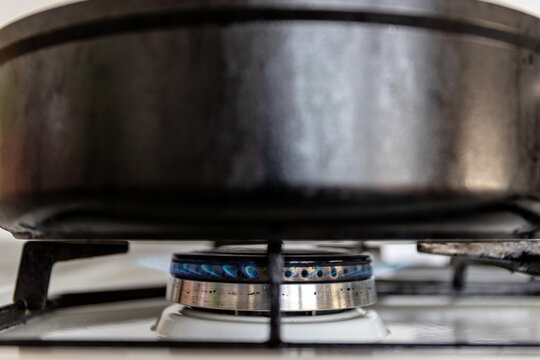 non-stick coated pan on gas stove