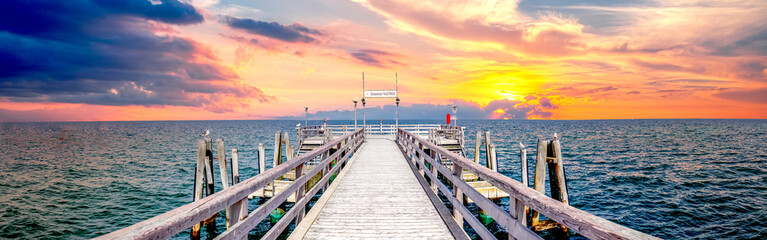 Obraz premium Seebad Wustrow, Ostsee, Deutschland 