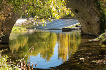 Puente oto&ntilde;al