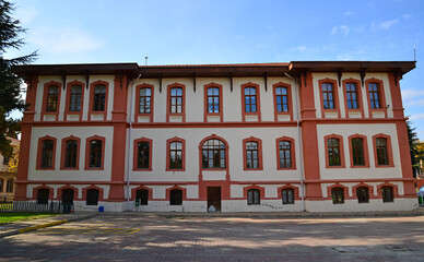 Obraz premium Bilecik is an old Ottoman city. It has historical mosques, houses and tombs.
