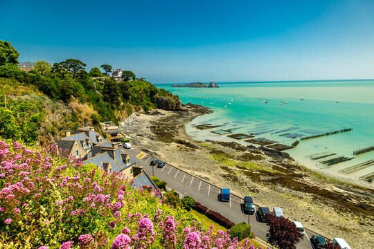 Landschaftlich sch&ouml;ne Wanderung zum Pointe du Grouin in der sch&ouml;nen Bretagne - Cancale - Frankreich