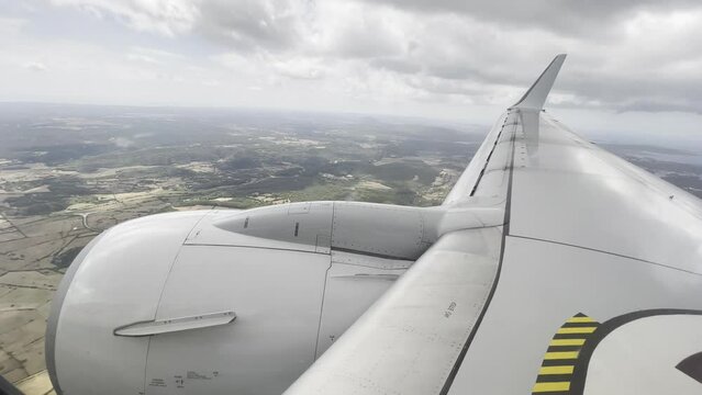 avion atterrissage Minorque