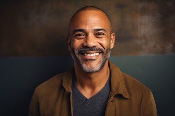 Portrait of a smiling african american man looking at camera