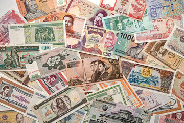 다양한 나라의 화폐 지폐