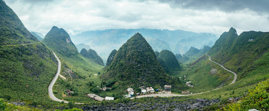 panoramic view of ha gian loop on northern vietnam