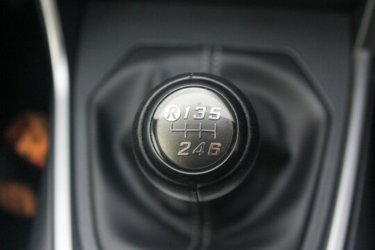 Top view of a manual sports car gear lever