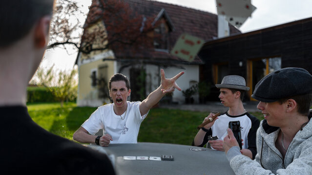 Photoshop edit - Pokerspiel (experimentelles Bild)