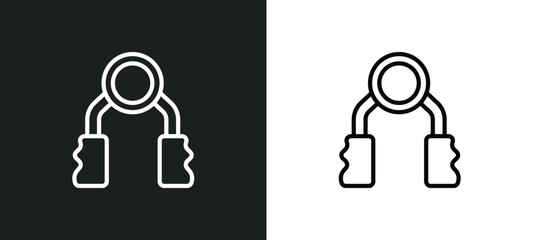 grip icon isolated in white and black colors. grip outline vector icon from gym and fitness collection for web, mobile apps and ui.