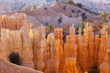 Rock formations and hoodoo’s from Fairyland Canyon in Bryce Canyon National Park in Utah during spring.
