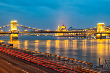 Night landscape of Budapest and the chain bridge