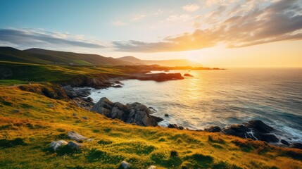 Obraz premium A serene view of a coastal_landscape at sunset