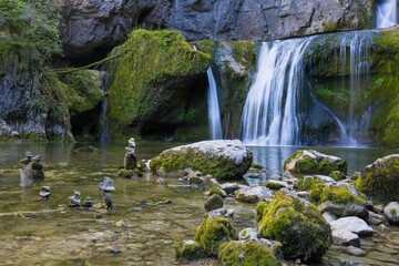 La cascade de la Billaude, aussi appelée « saut Claude-Roy », est l'un des sites les plus...