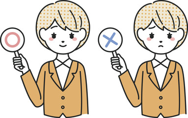 マルとバツの札を持つスーツを着た女性