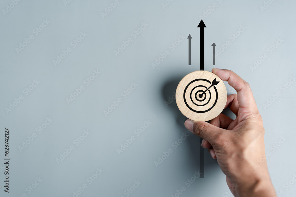 Aufkleber business target growth and arrow icon for planning and management development business growth to suc