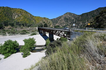 Road bridge crossing the San Gariel River-Reservoir into the Glendora mountain. 