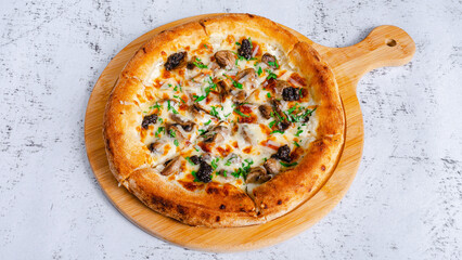 Pizza top view isolated