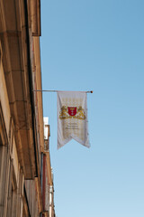 Herb Gdańska na budynku © neskama