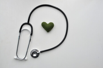estetoscópio medicinal com coração, dia internacional da saúde 