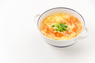 トマトとたまごのふわふわ中華スープ