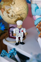 sailor and the globe, deco with a travel team at a kids birthday party