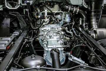 Truck diesel engine with gearbox of transmission system