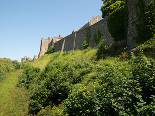 Fototapeta na wymiar Murallas del Castillo de Dover, condado de Kent, Reino Unido
