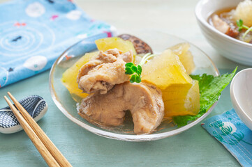 鶏むね肉と冬瓜の煮物