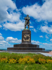 Fototapeta na wymiar Chkalov Monument, Nizhny Novgorod, Russia