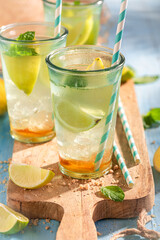 Sour lemonade as a drink for hot days.