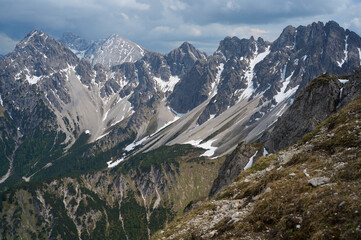 Fototapeta na wymiar Mountain view in Austrian Alps
