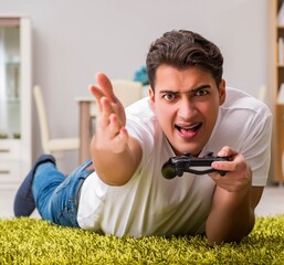 Man addicted to computer games