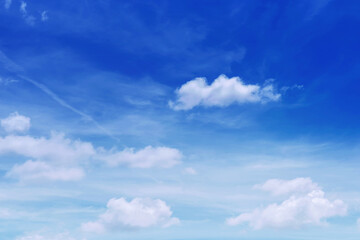 Blue sky with clouds Many beautiful white