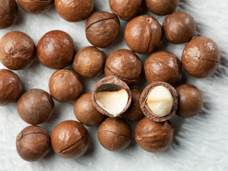 Obraz premium Roasted macadamia nuts on a plate
