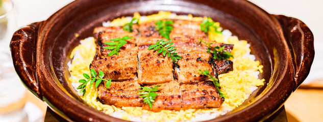 鰻御飯　土鍋　【 和食 の イメージ 】
