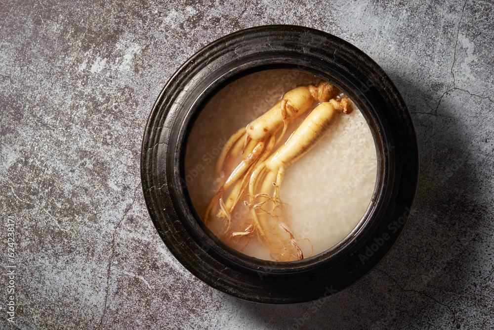 Canvas Prints ginseng cauldron rice, rice cooked in an iron pot