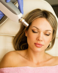 Naklejka premium Laser removal permanent makeup eyeliner and arrows