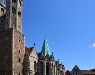 Obraz premium Historical Church in the Old Town of Braunschweig, Saxony - Anhalt