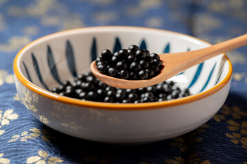 Chinese herbal patent medicine pills,Traditional Chinese medicine (TCM) concept