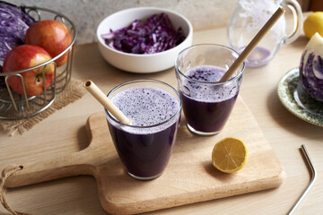 Purple cabbage juice with bamboo straws