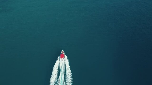 4k 25fps footage of a dinghy chase in the open ocean