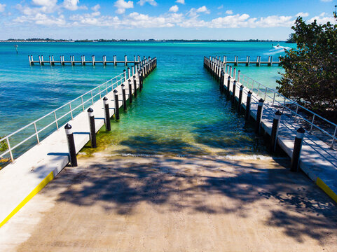 Longboat Key Pass Coquina Beach Boat Ramp Holmes Beach Florida at Gulf of Mexico 1.0